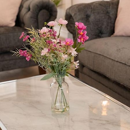 Prenton House, 3Br Close To Liverpool 버컨헤드 외부 사진