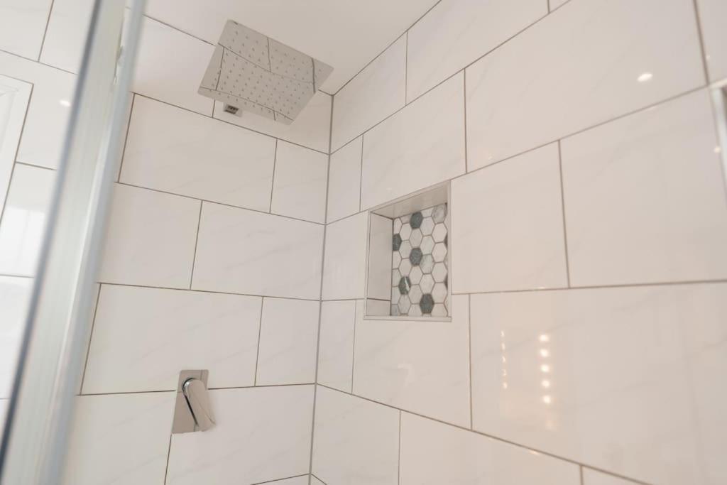 Prenton House, 3Br Close To Liverpool 버컨헤드 외부 사진